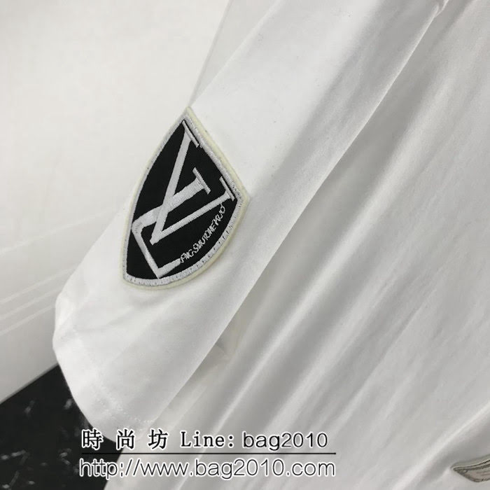 LV路易威登 勳章刺繡貼圖系列 19ss早春新款 百搭款 白色絲光棉短袖 男女同款 ydi1874